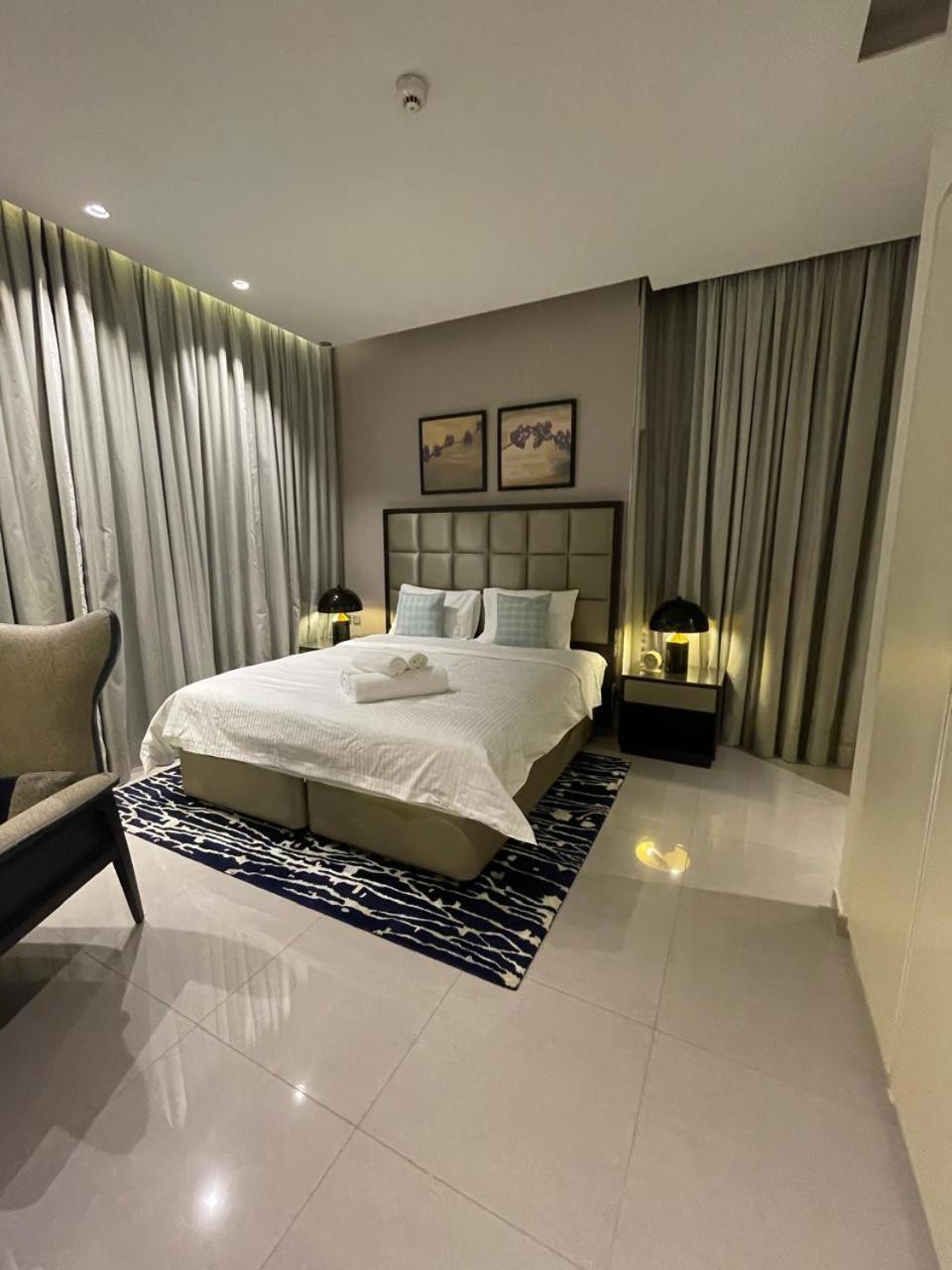 Appartement Damac Majestine Vip - Manzar Homes